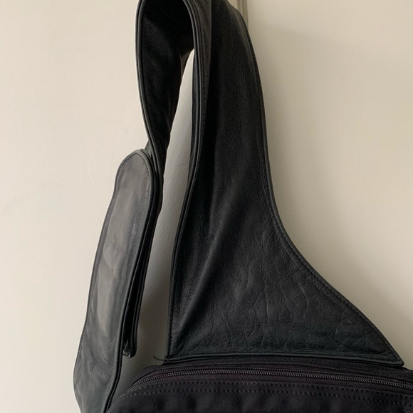 Crossbody bag - Picture 2 of 11